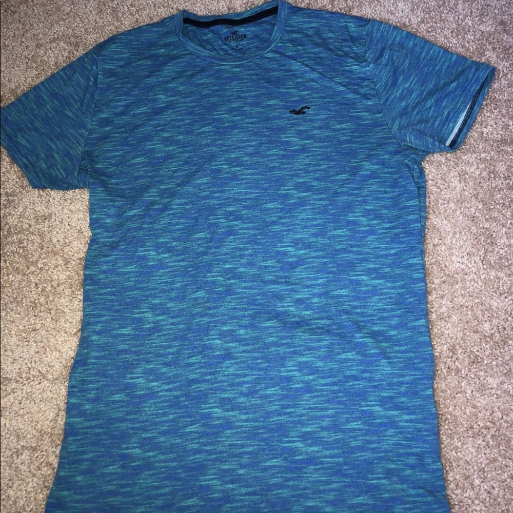 Blue hollister shirt